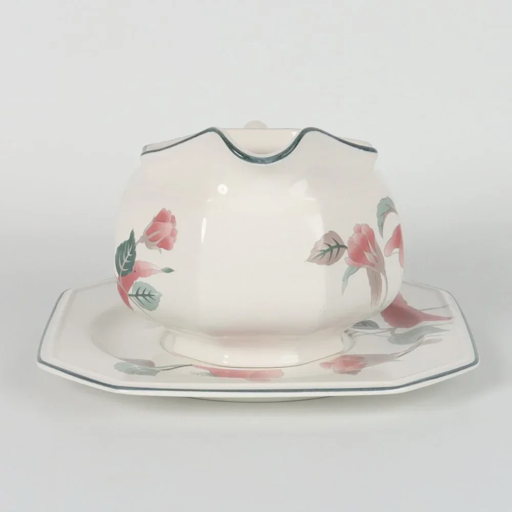 Mikasa Silk Flowers Round Gravy Boat & Underplate F3003